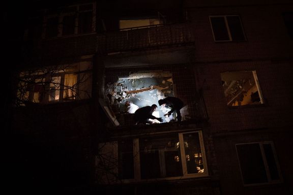 Vybombardovaný dům v ukrajinské Avdějevce.