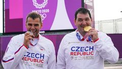 David Kostelecký se stříbrnou medailí a Jiří Lipták se zlatou v trapu na OH 2020
