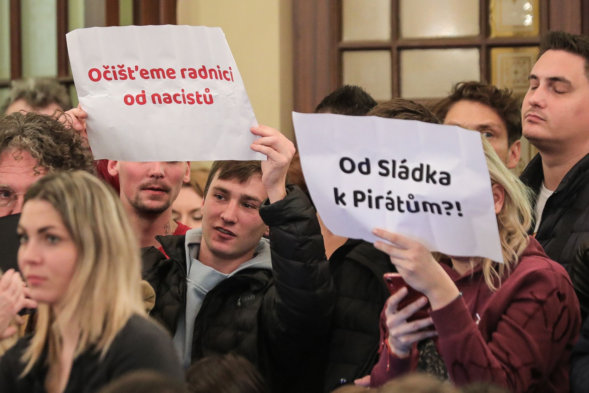 Zastupitelstvo Praha 1 - odvolání starosty Pavel Čižinský, nový starosta navržen Petr Hejma
