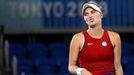 Markéta Vondroušová ve finále OH 2020 proti Belindě Bencicové