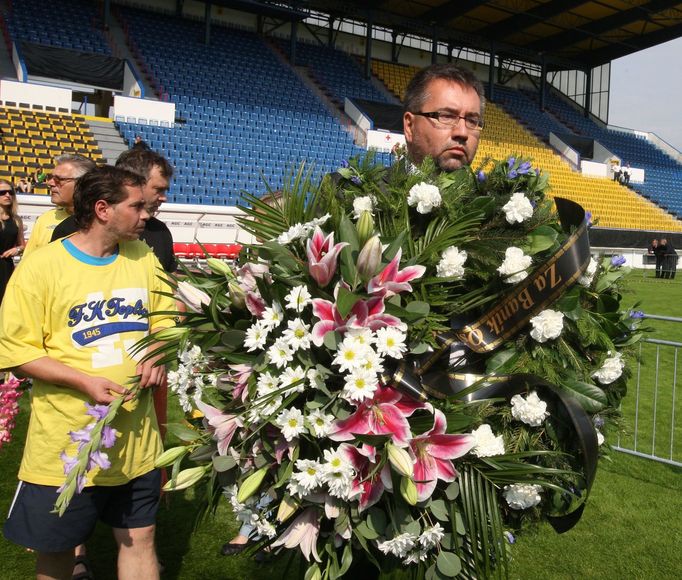 Rozloučení s Františkem Hrdličkou: Petr Šafarčík (Baník Ostrava)