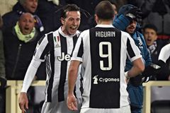 Jízdu Juventusu italskou ligou nezastavila ani Fiorentina, Bianconeri otočili zápas