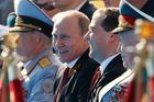 Proč Zeman nemá jezdit do Moskvy na Putinovu přehlídku