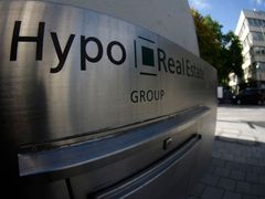 Zhroucení banky Hypo Real Estate zabránila německá vláda.