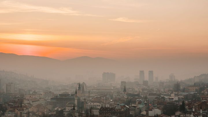 Ani Čína, ani Indie. Nejhorší vzduch na světě je tisíc kilometrů od našich hranic