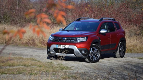 Nejschopnější auto do půl milionu? Naftový Duster 4x4 projede skoro vším a za málo