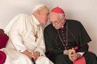 Film Dva papežové není proticírkevní. Vatikán je plný politických bojů, říká kněz