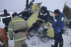 Na Sibiři se zřítil vrtulník, který přepravoval těžaře na ropné pole. Patnáct lidí zahynulo