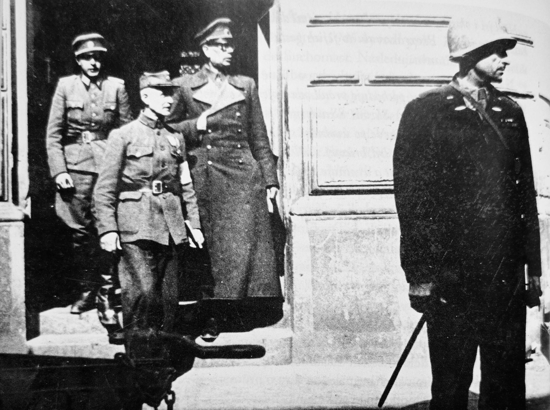 Jednorázové užití / Vlasovci - 1945 / New / Duben 2020