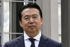 Interpol žádá od Pekingu informace o svém šéfovi Mengovi. Ten zmizel po cestě do Číny