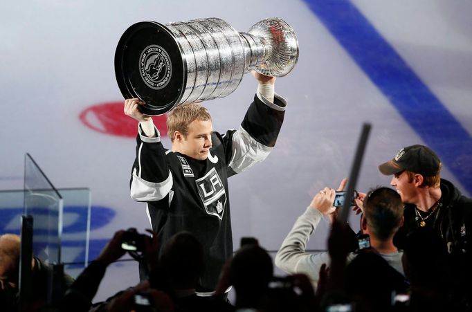 NHL, Los Angeles Kings: Dustin Brown, Stanley Cup