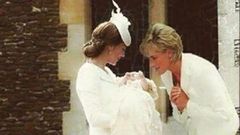 Diana na křtu princezna Charlotte