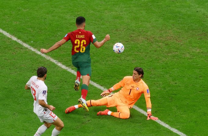 Ronaldovy akcie v portugalském týmu se znovu propadly v 67. minutě, kdy Ramos završil hattrick.