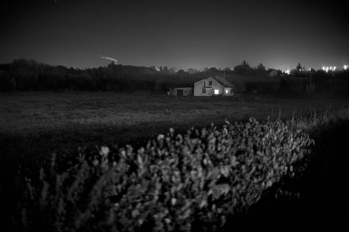 Ukázka ze série "Nocturno" doktoranda Institutu tvůrčí fotografie při Slezské univerzitě v Opavě Daniela Poláčka, která bude vystavena od 5. 9. do 30. 9. v Cafe Prostoru.