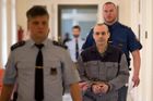 Vrah z Klánovic se odvolal proti 25 letům vězení, chce doživotí. Nebudu mít peníze ani byt, píše
