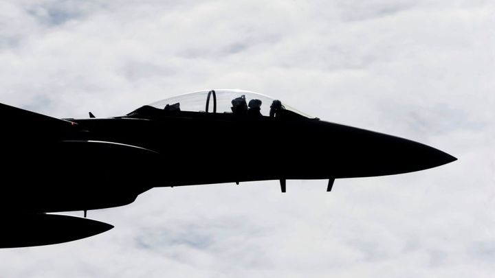 Zaměstnanci Boeingu vyrábějící stíhací letouny vstoupili do stávky