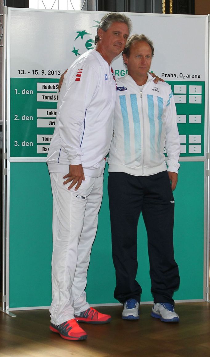 Los semifinálového duelu Davis Cupu 2013 Česko - Argentina (Jaite, Navrátil)