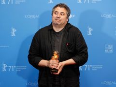 Radu Jude v roce 2021 vyhrál hlavní cenu na festivalu Berlinale.