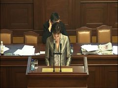 Ministryně Jurásková: Vážení občané, ničeho podezřelého jsem si nevšimla.