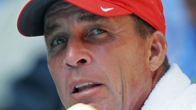 Trenér Andy Murrayho Ivan Lendl má po triumfech svého svěřence na olympiádě a US Open důvod k úsměvu. Ale mnohdy jen důvod nestačí.