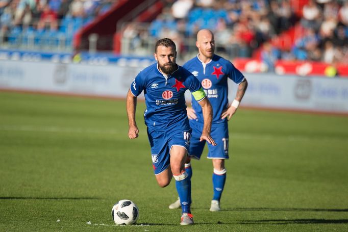 Josef Hušbauer v zápase 10. kola Baník - Slavia.