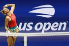 Slavné značky se sportovním oblečením nabízí těm největším tenisovým hvězdám pro US Open tradičně hodně extravagantní úbory. Petra Kvitová tak měla pestrou například sukni.
