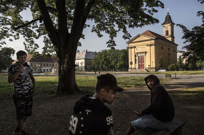 Průřez tvorbou fotografa Economie Milana Bureše za rok 2018.