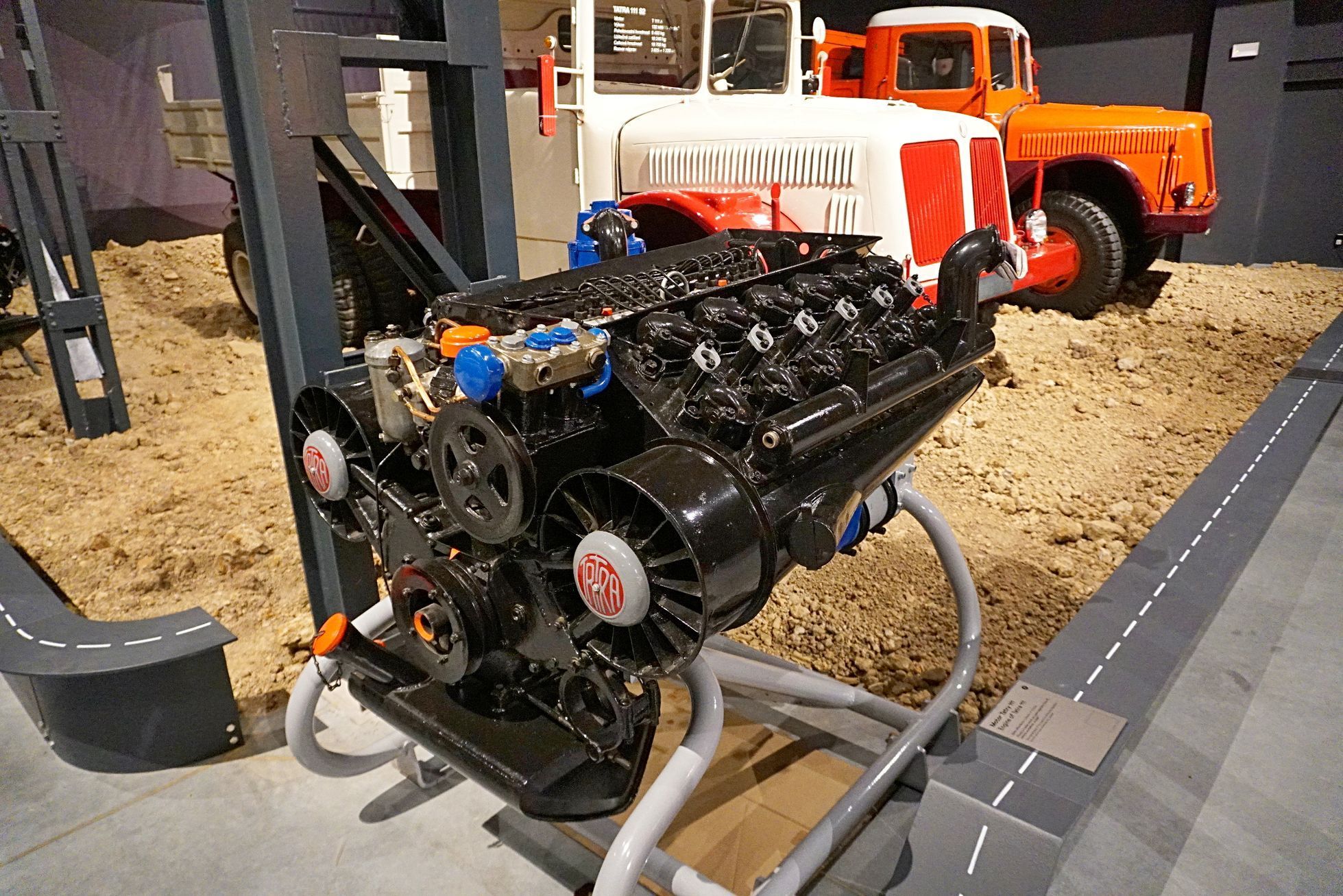 Muzeum nákladních automobilů Tatra - Kopřivnice nové muzeum
