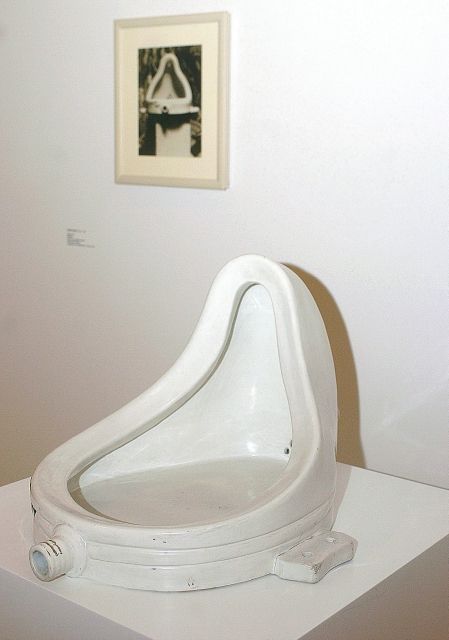 Duchampův pisoár