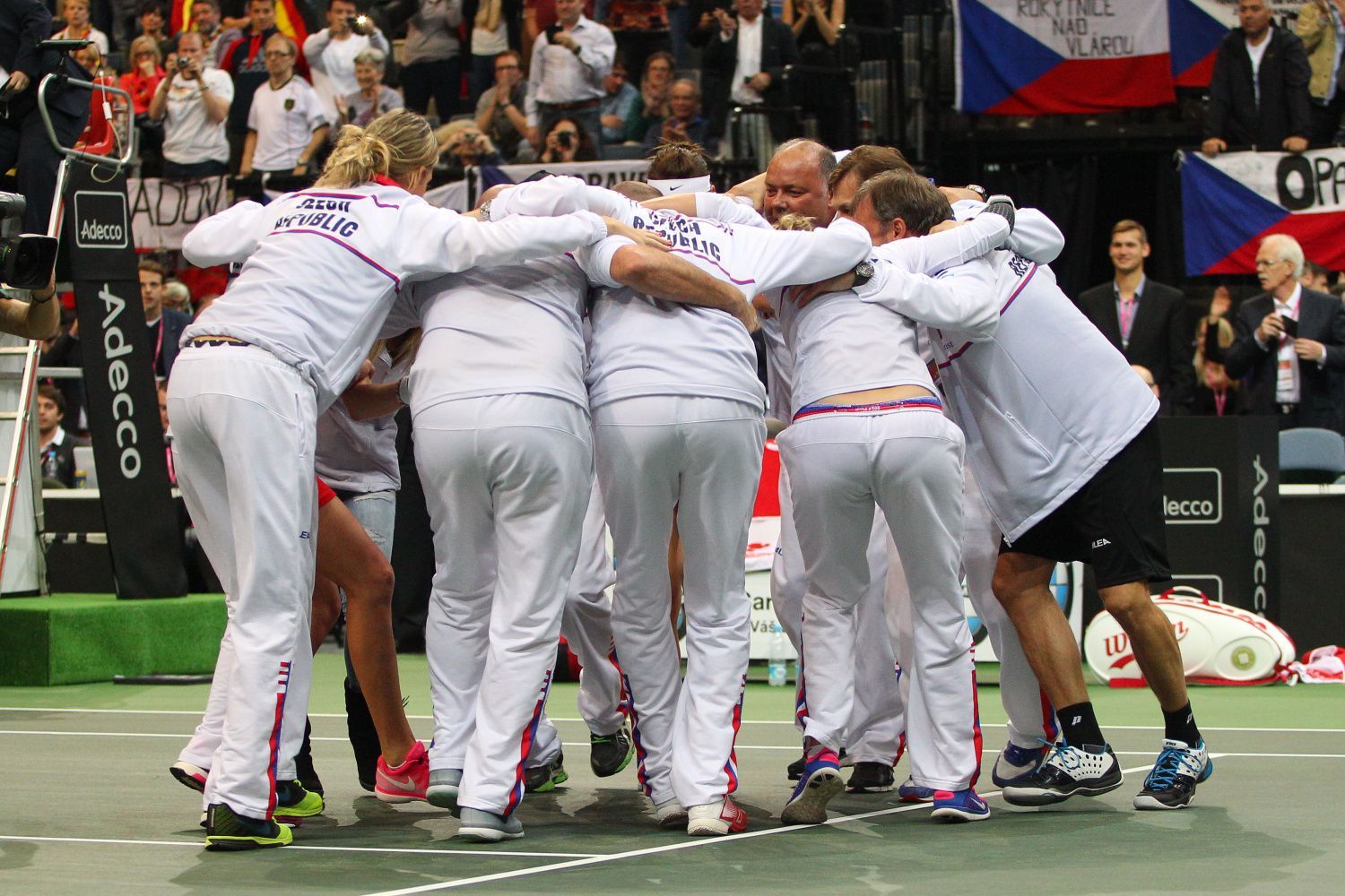 Fed Cup, finále 2014: radost českého týmu