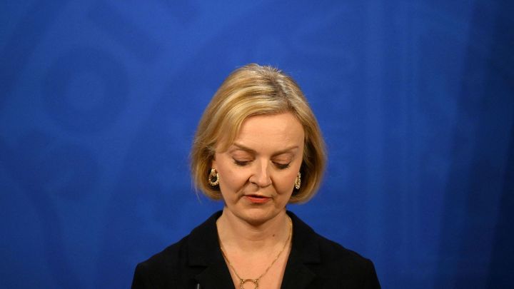 Spiknutí ve Westminsteru. Straníci tajně hledají náhradu za Trussovou, tvrdí média; Zdroj foto: Reuters