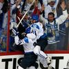 MS v hokeji 2013, Finsko - Německo: Petri Kontiola a Juhamätti Aaltonen slaví gól