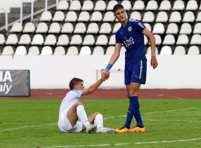 Lukáš Hušek v dresu Leicesteru na pražském turnaji CEE Cup