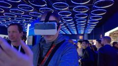 Intel Real Sense a vlastní ruce ve virtuální realitě
