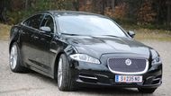 Jaguar XJ byl mezi luxusními vozy druhý.