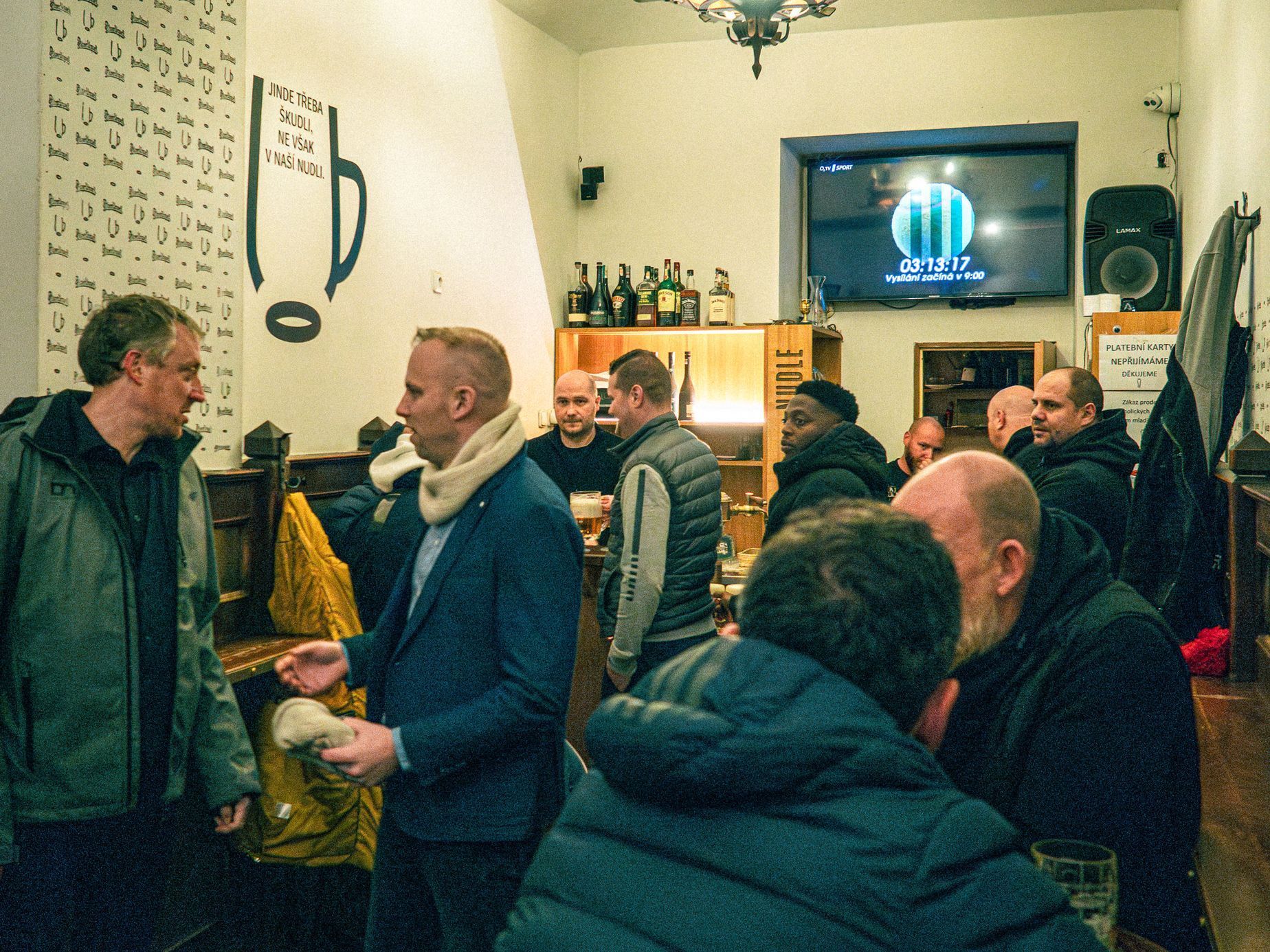 Nonstopy v Praze - Pivnice u Sadu, pizzerie Roma Uno, bar Nudle, nonstop Smíchoff