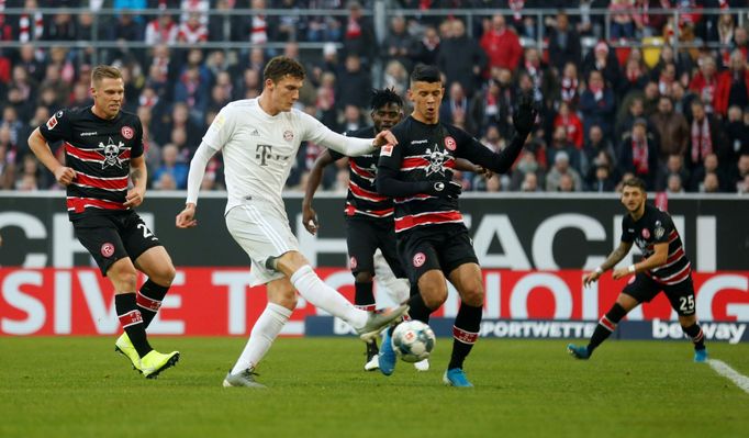 Soccer Football - Bundesliga - Fortuna Dusseldorf v Bayern Munich - Merkur Spiel-Arena, Dusseldorf, Germany - November 23, 2019  Bayern Munich's Benjamin Pavard scores th