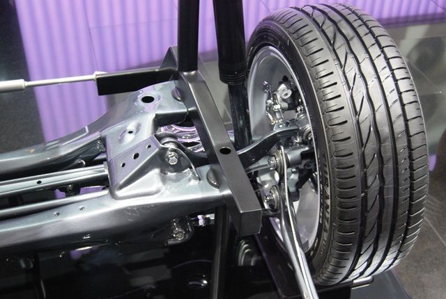 Některá nej z pařížského autosalonu