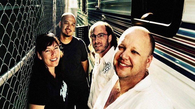 Pixies ještě i s Kim Deal.