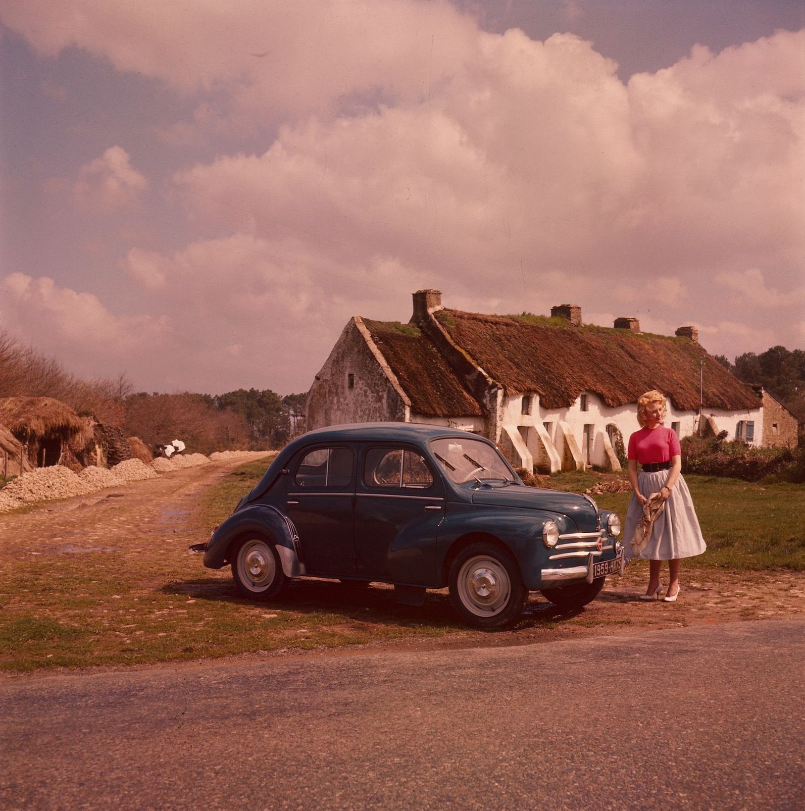 Renault 4CV