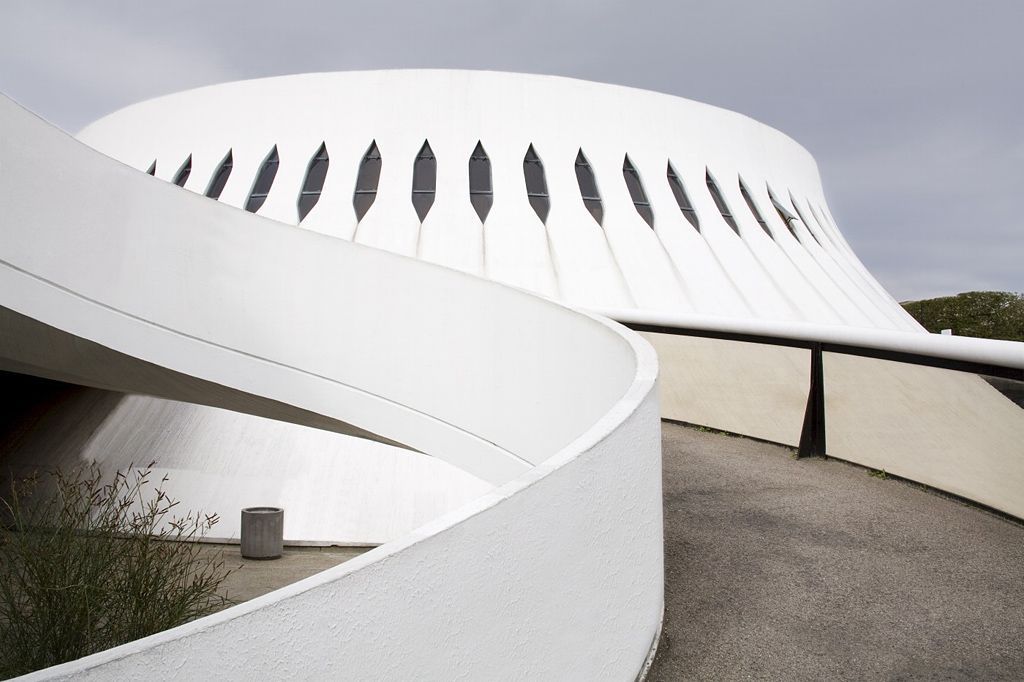 Oscar Niemeyer - Francie - Kulturní centrum v Le Havre