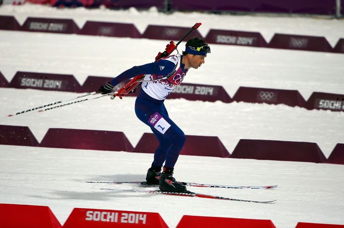 Soči 2014, biatlon, stíhačka: Ole Einar Björndalen na trestném kolečku