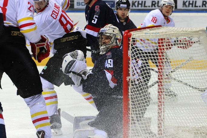 Hokejisté Slovanu Bratislava prohráli v zápase KHL s čínským klubem Kunlun Red Star po prodloužení.