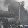 Ukrajina - Kyjev - nepokoje - Nám. Nezávislosti - ořezáno do článku