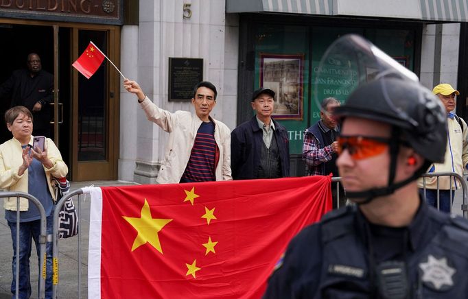 Návštěvu čínského prezidenta Si Ťin-pchinga v USA sledovali příznivci Pekingu.