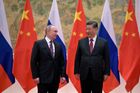 Si Ťin-pching přiletěl do Moskvy. S Putinem mají řešit "čínský mírový plán"