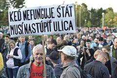 Slováci vyšli kvůli vraždě Kuciaka znovu do ulic. Kritizovali nedůvěryhodnost vlády