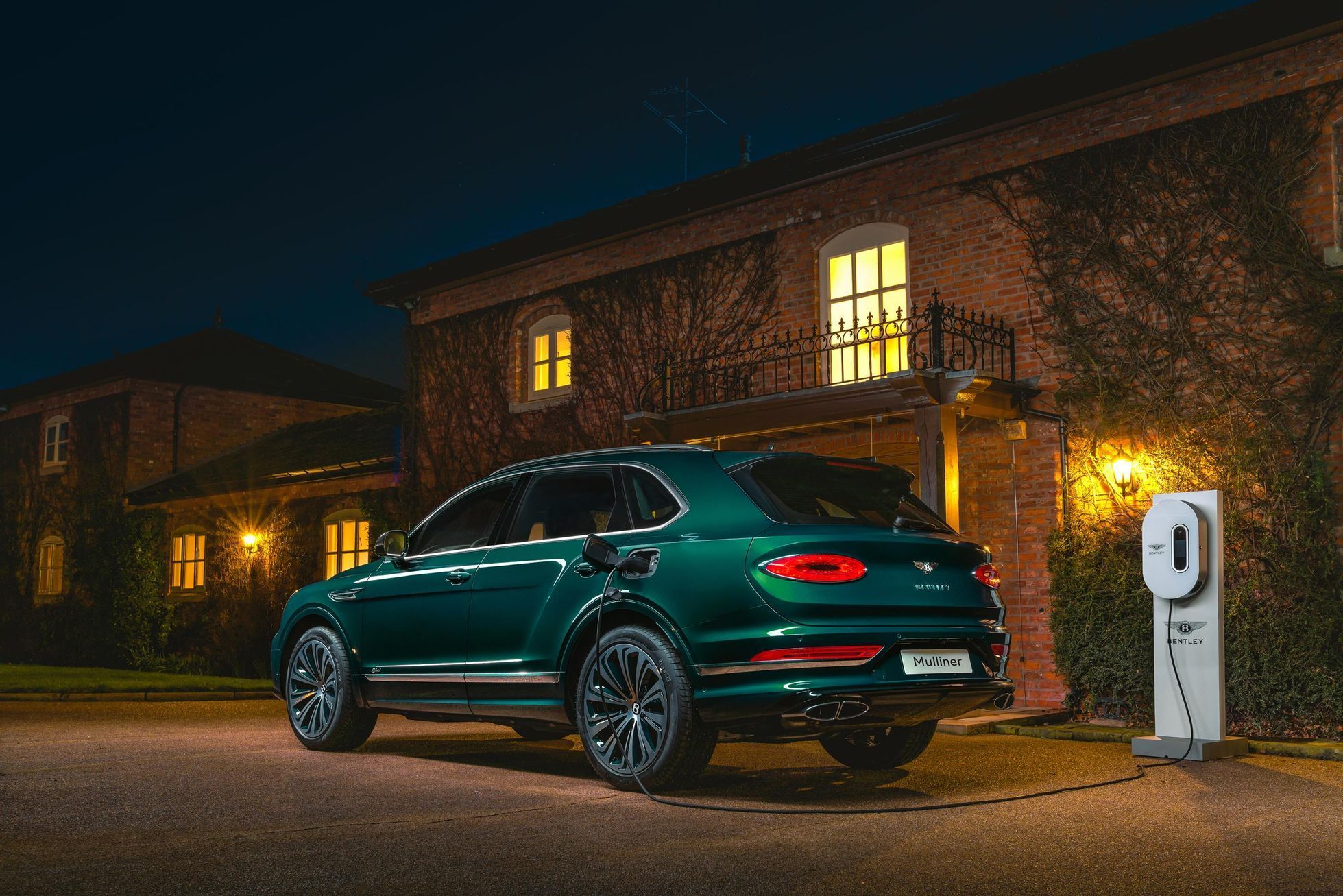 Bentley Bentayga Hybrid