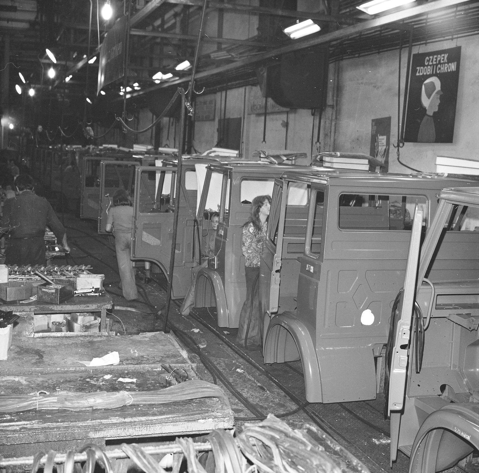 výroba nákladních automobilů Star rok 1977