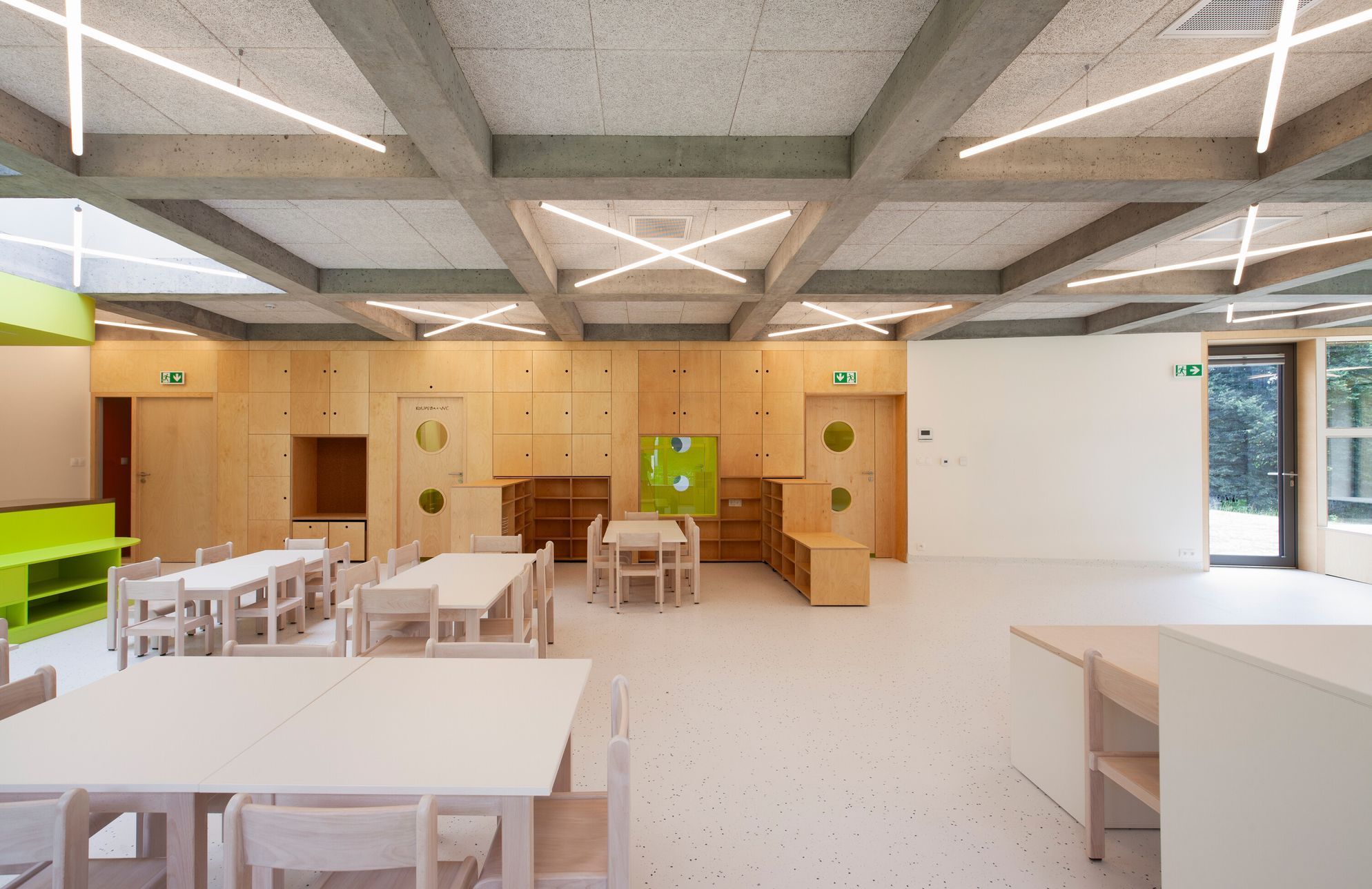 mateřská školka, školka, škola, Fulnek, architektura, děti